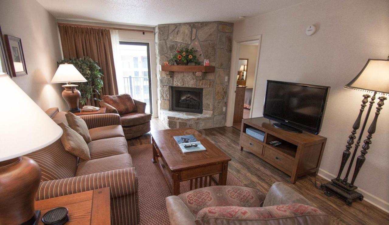 Apartamento Heart Of Gatlinburg, Sleep 6-8 Exterior foto
