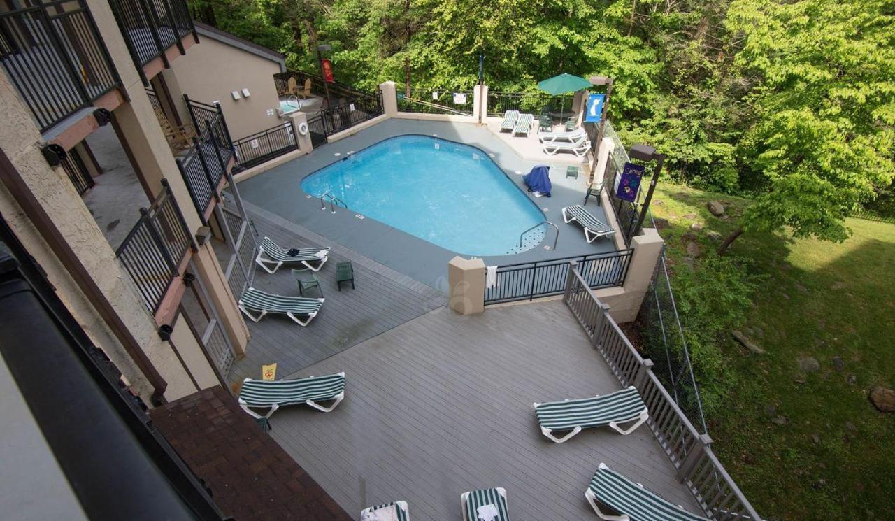 Apartamento Heart Of Gatlinburg, Sleep 6-8 Exterior foto